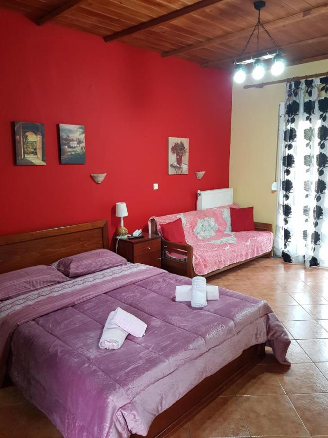Alexandros Guesthouse Órma Esterno foto