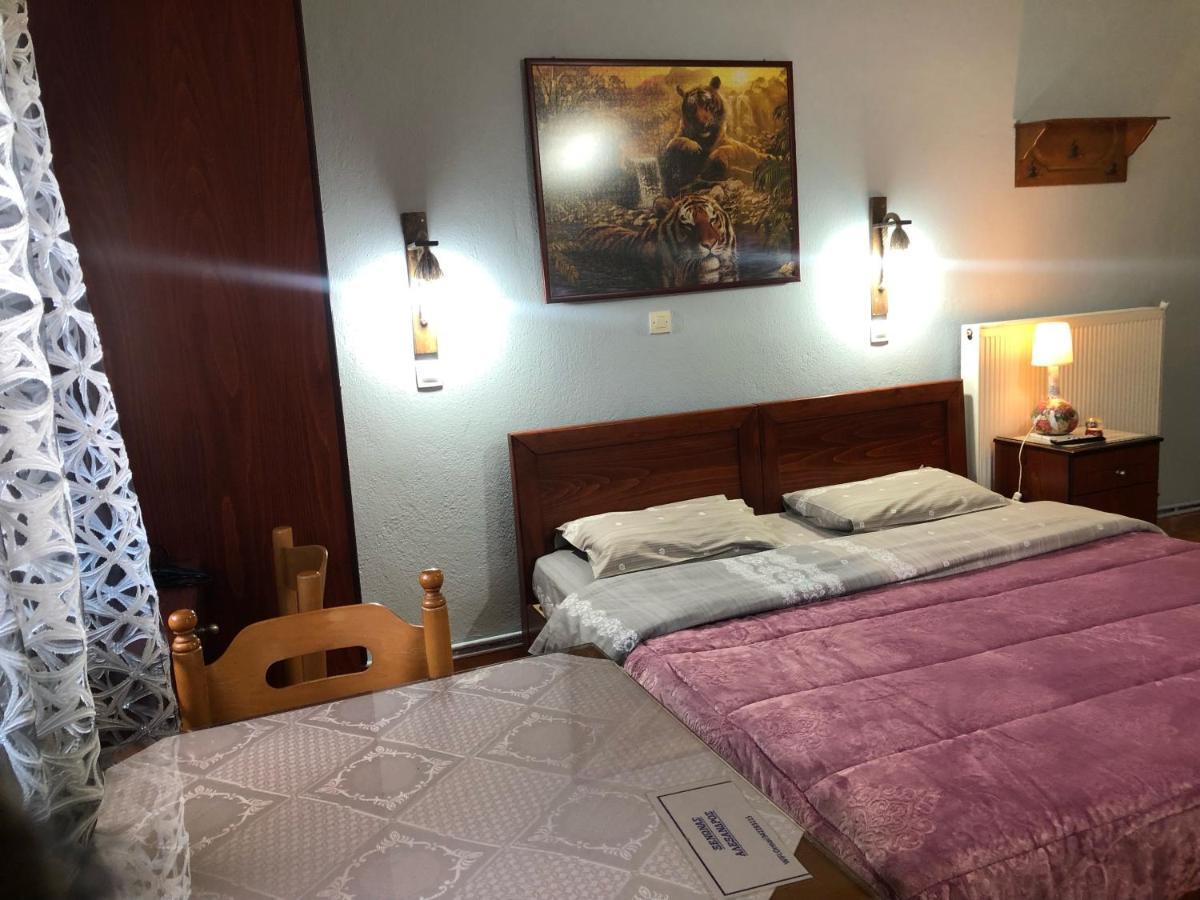 Alexandros Guesthouse Órma Esterno foto